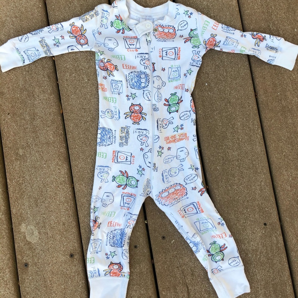 EUC Hanna Andersson Monster PJs sz 80 (18-24 mo)